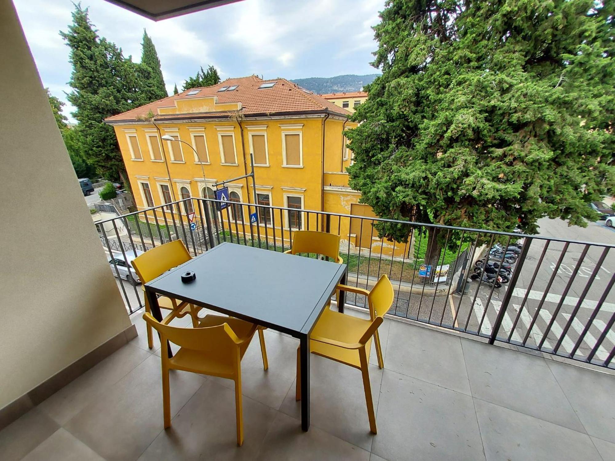 Apartmentsgarda การ์ดา ภายนอก รูปภาพ