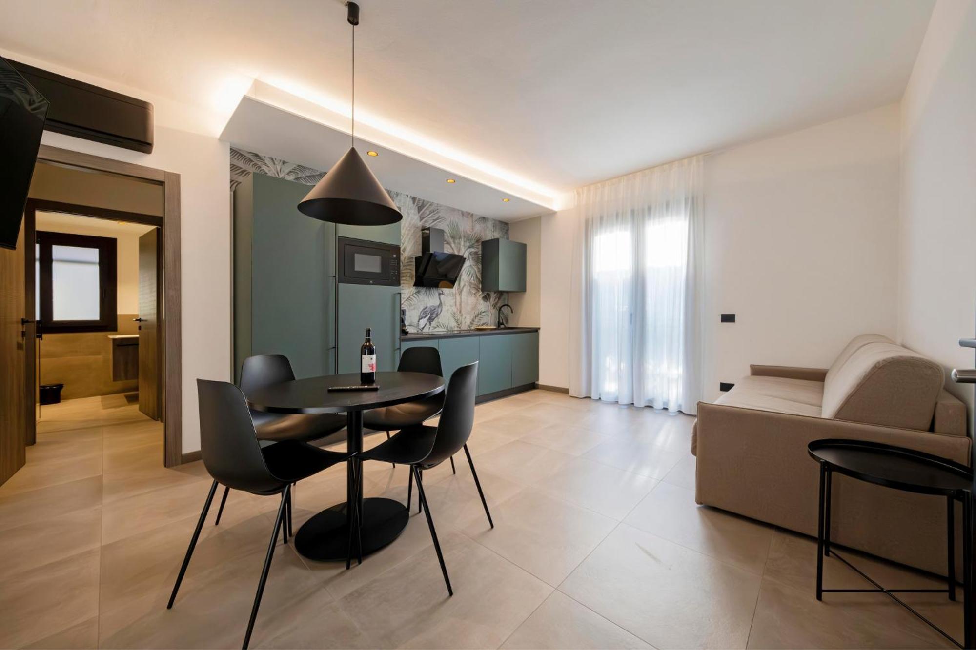 Apartmentsgarda การ์ดา ภายนอก รูปภาพ