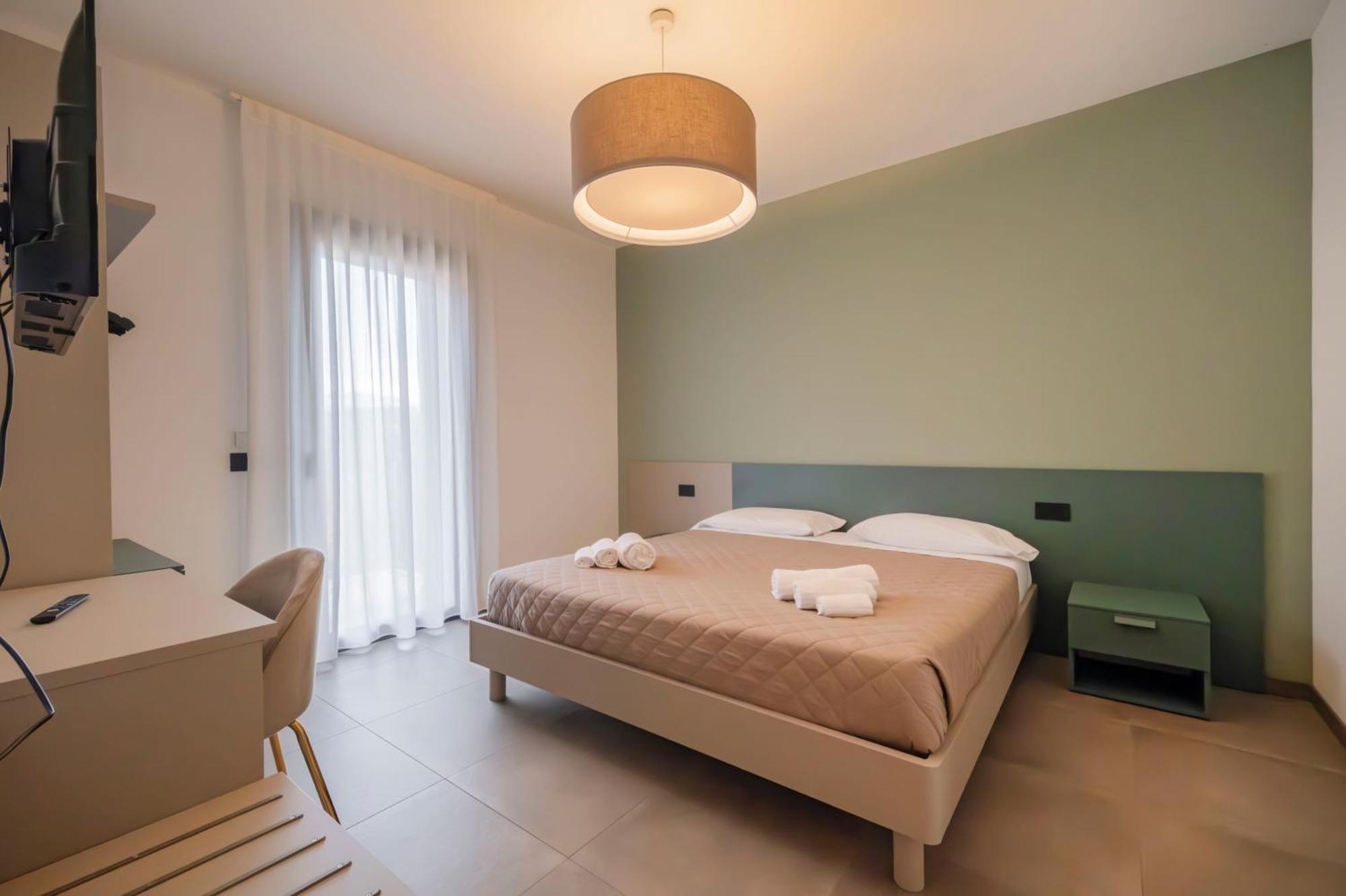 Apartmentsgarda การ์ดา ภายนอก รูปภาพ