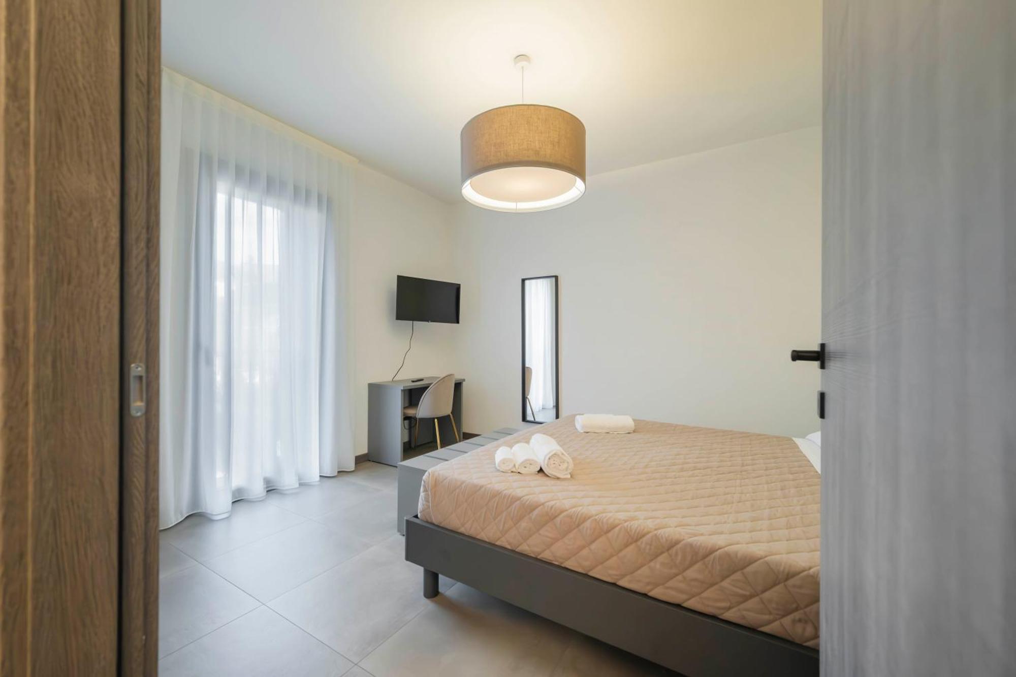Apartmentsgarda การ์ดา ภายนอก รูปภาพ