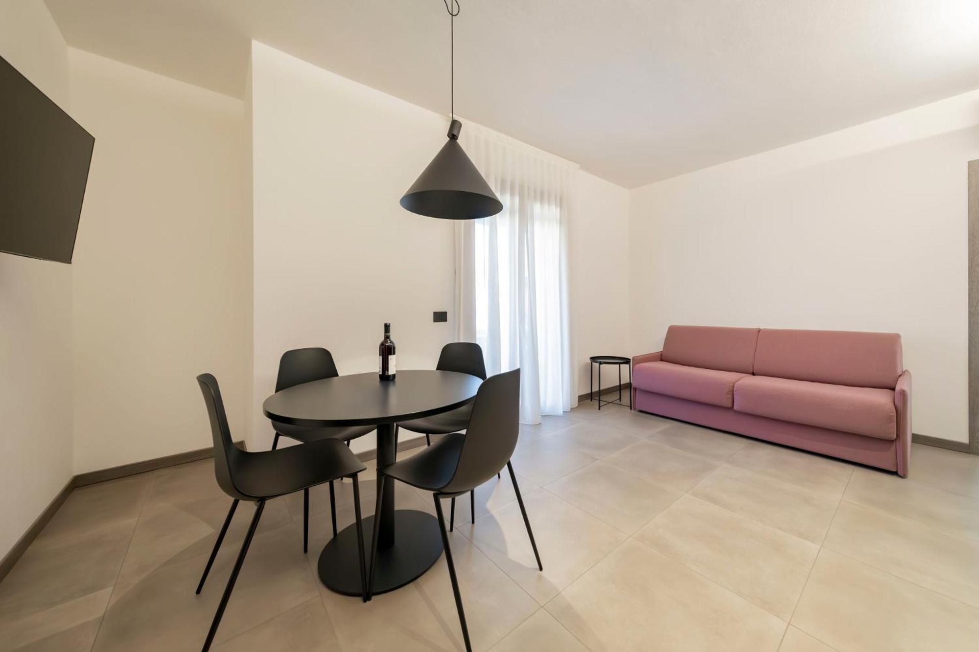 Apartmentsgarda การ์ดา ภายนอก รูปภาพ