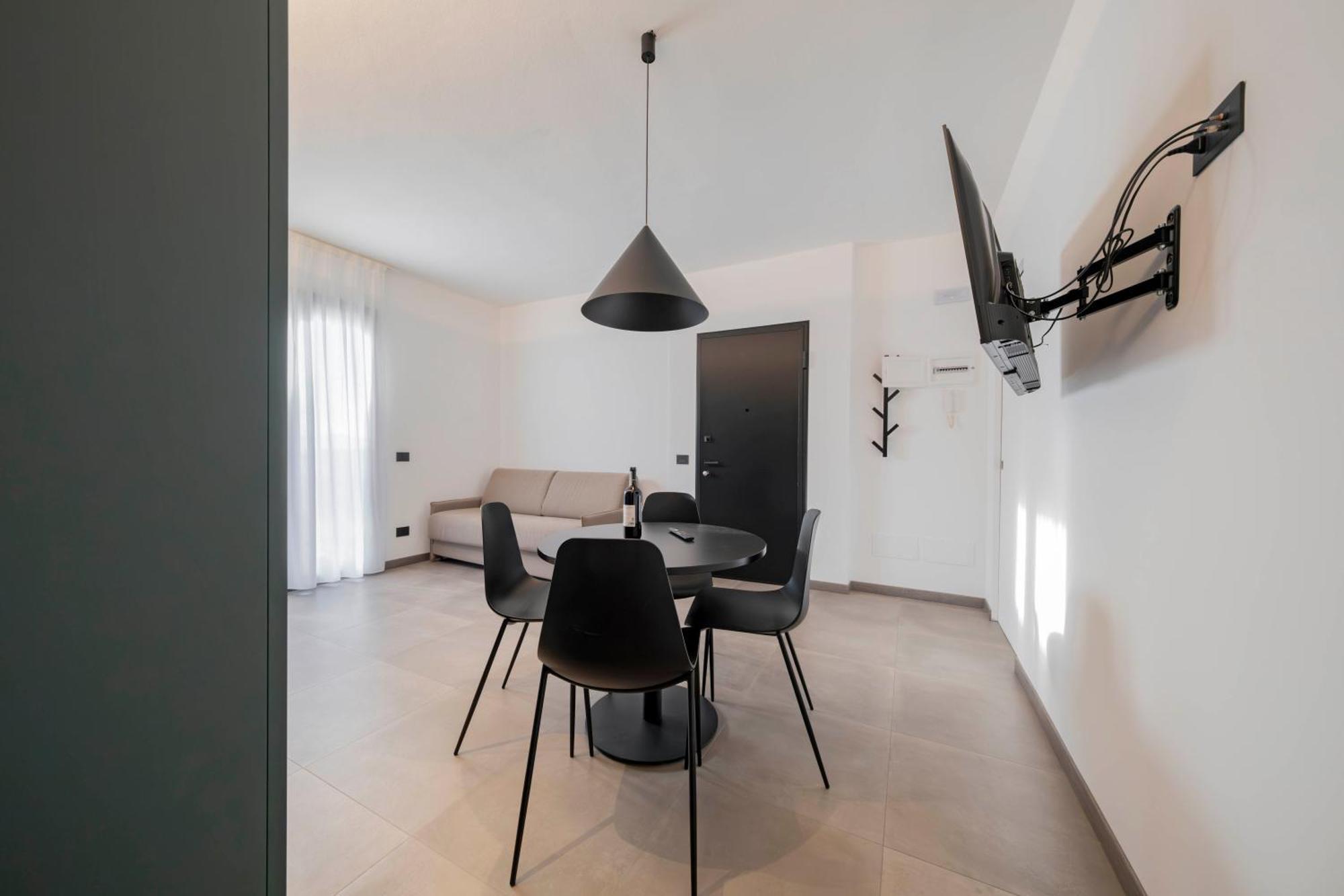 Apartmentsgarda การ์ดา ภายนอก รูปภาพ
