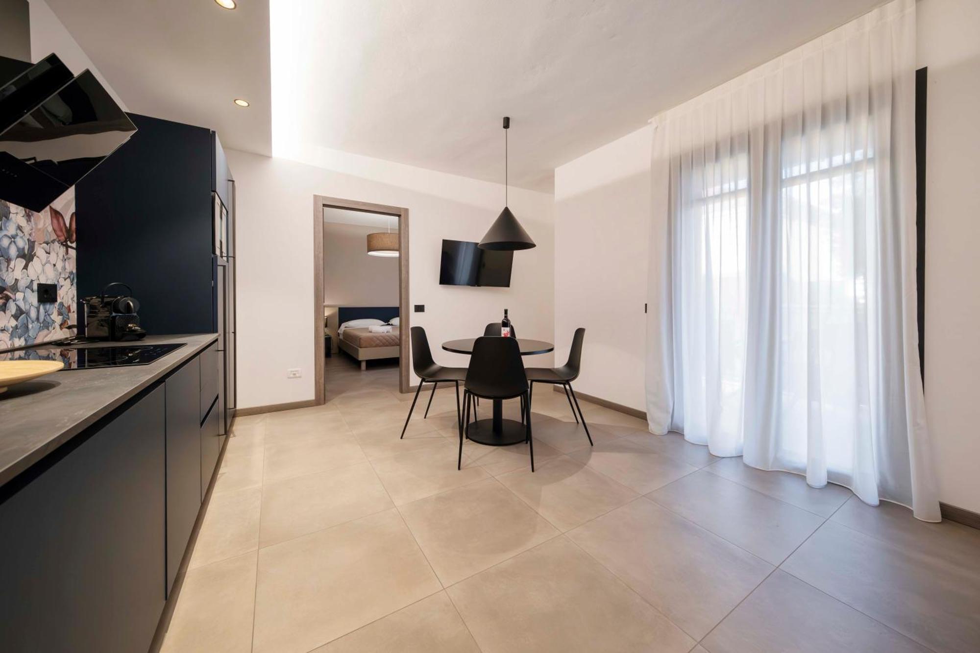 Apartmentsgarda การ์ดา ภายนอก รูปภาพ